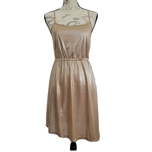 Wild Blue x Sadie Robertson Sz M Juniors Sheath Dress Gold Metallic NWT - Picture 1 of 9